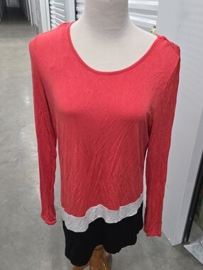 Sunday Colorblock Long-Sleeve Top in Coral, White & Black